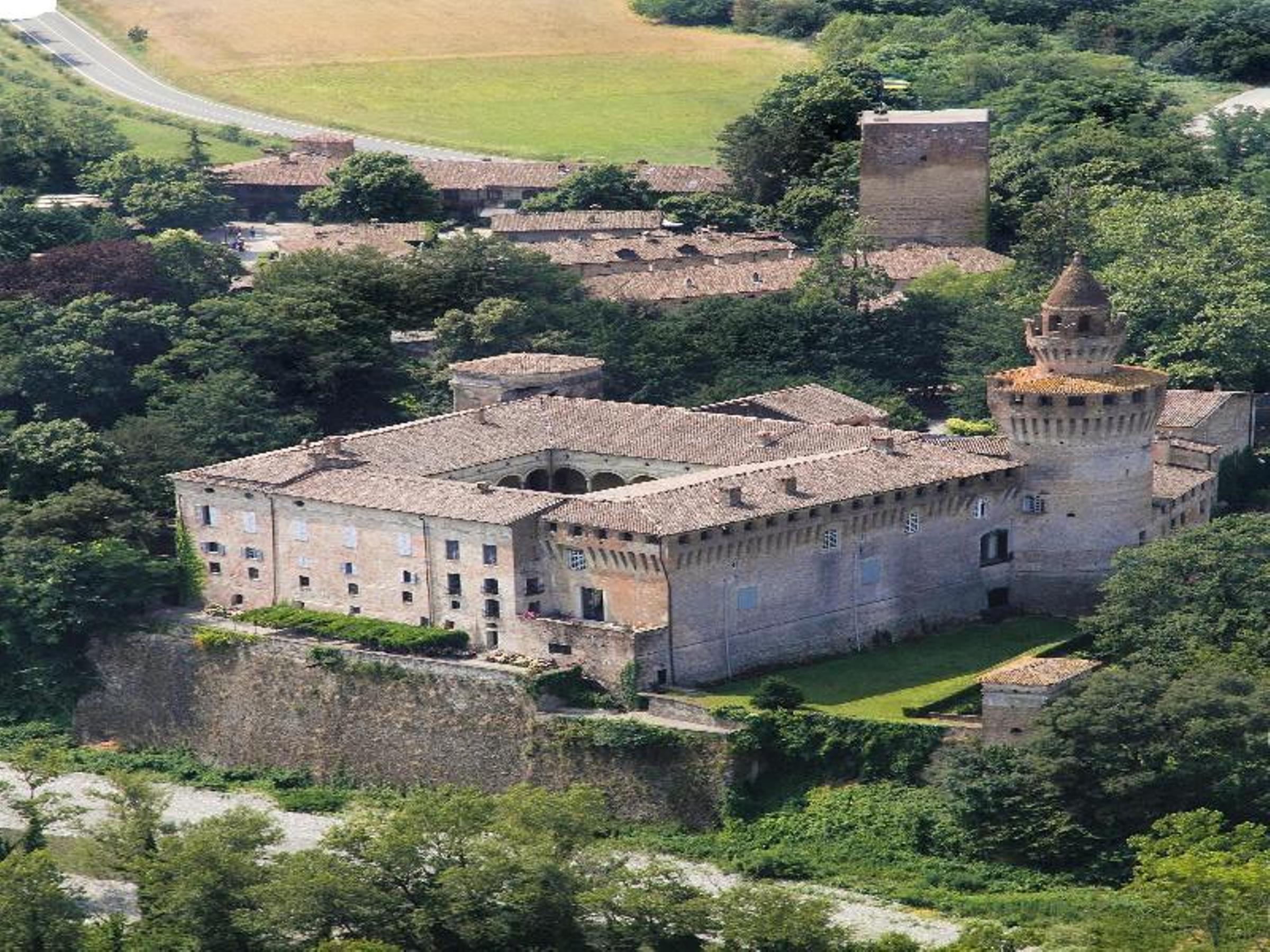 Hotel Torre Di San Martino Gazzola Di Rivalta Exterior foto